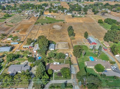 4393 Walters Rd, Fairfield, CA 94533 photo 5