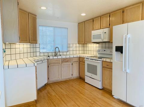 211 Salt Point Ct #5, Vallejo, CA 94591 photo 16