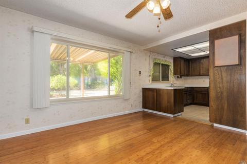 1375 Oakwood Ave, Vallejo, CA 94591 photo 16