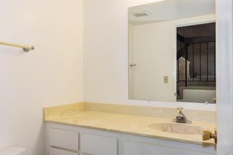 1375 Oakwood Ave, Vallejo, CA 94591 photo 28