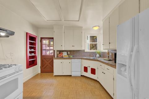 829 El Dorado, Vallejo, CA 94590 photo 11