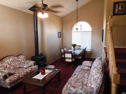 7045 Edinburgh Ct, Windsor, CA 95492 photo 8