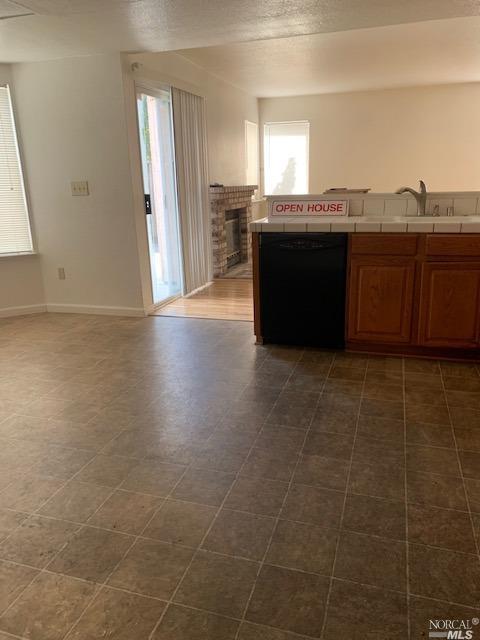 343 Brighton Dr, Vallejo, CA 94591 photo 7