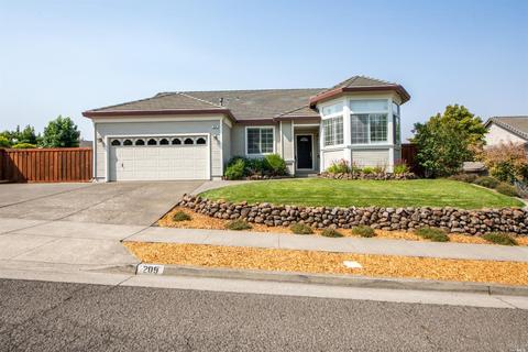209 Simon Dr, Petaluma, CA 94952 photo 2