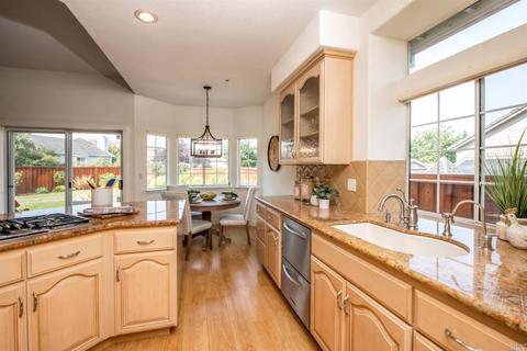 209 Simon Dr, Petaluma, CA 94952 photo 15