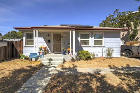 1026 Delaware St, Fairfield, CA 94533 photo 1