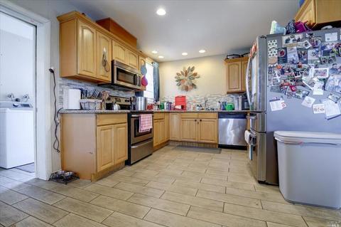 1026 Delaware St, Fairfield, CA 94533 photo 9
