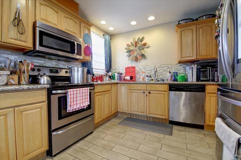 1026 Delaware St, Fairfield, CA 94533 photo 11