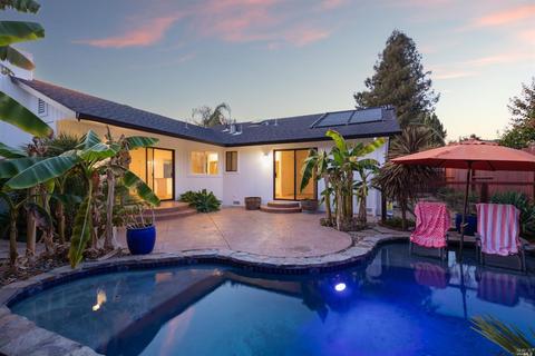 458 Rusty Dr, Santa Rosa, CA 95401 photo 2