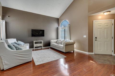 807 Pulteney Pl, Windsor, CA 95492 photo 12