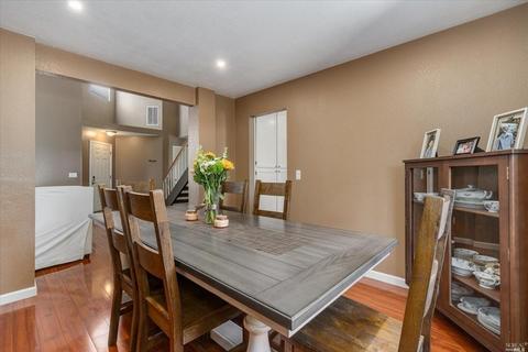 807 Pulteney Pl, Windsor, CA 95492 photo 7