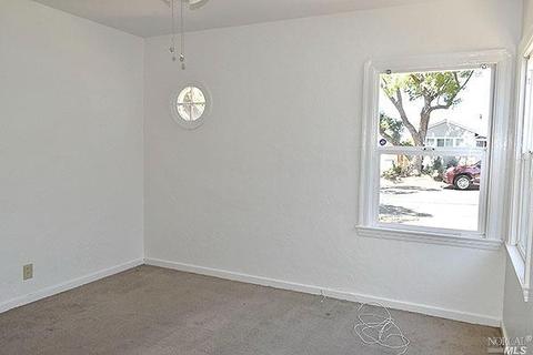 127 California St, Vallejo, CA 94590 photo 7