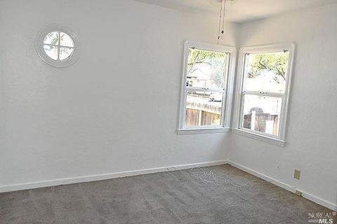 127 California St, Vallejo, CA 94590 photo 6