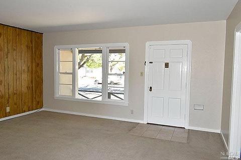 127 California St, Vallejo, CA 94590 photo 2