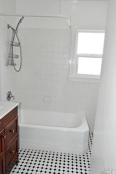 127 California St, Vallejo, CA 94590 photo 8