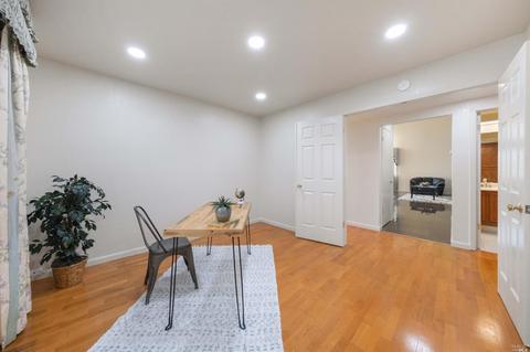 217 Canterbury Dr, Vallejo, CA 94591 photo 14
