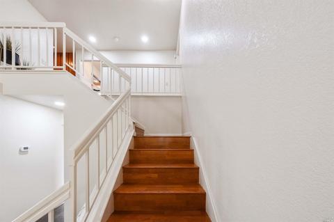 217 Canterbury Dr, Vallejo, CA 94591 photo 18
