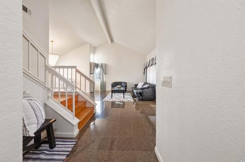 217 Canterbury Dr, Vallejo, CA 94591 photo 17