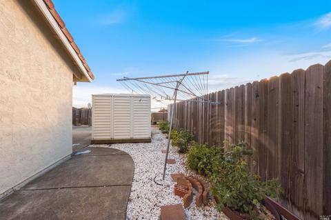 217 Canterbury Dr, Vallejo, CA 94591 photo 37