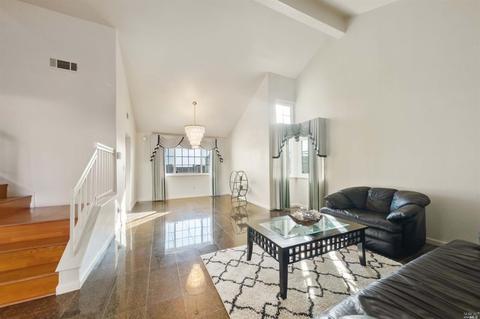 217 Canterbury Dr, Vallejo, CA 94591 photo 5