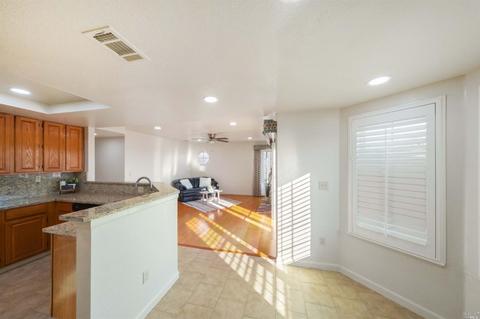 217 Canterbury Dr, Vallejo, CA 94591 photo 9