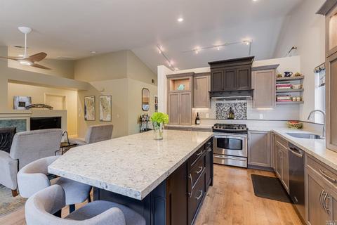 734 E Macarthur St, Sonoma, CA 95476 photo 14