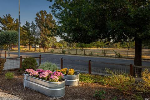 734 E Macarthur St, Sonoma, CA 95476 photo 34