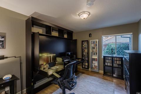 734 E Macarthur St, Sonoma, CA 95476 photo 21