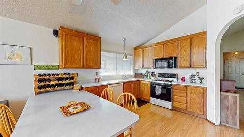 112 Crickett Ct, Windsor, CA 95492 photo 4