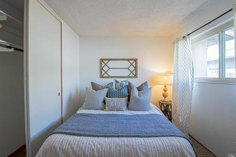 2042 Robin Dr, Fairfield, CA 94533 photo 34