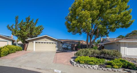 2204 Madrone Dr, Fairfield, CA 94534 photo 1