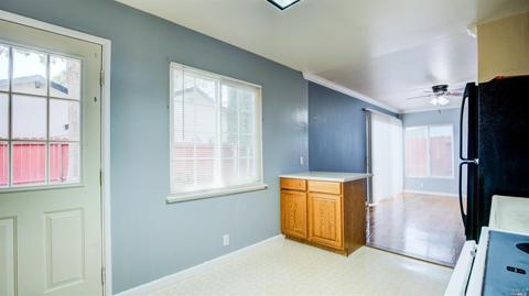348 S Orchard Ave, Vacaville, CA 95688 photo 16