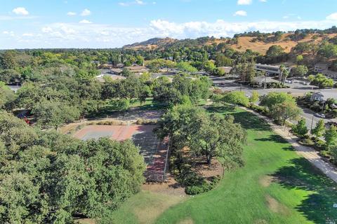 735 Brookside Dr, Vacaville, CA 95688 photo 44