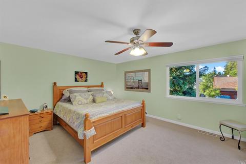 735 Brookside Dr, Vacaville, CA 95688 photo 22