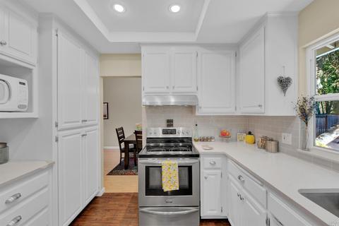 735 Brookside Dr, Vacaville, CA 95688 photo 11