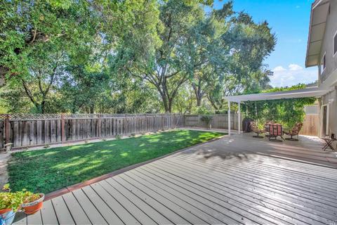 735 Brookside Dr, Vacaville, CA 95688 photo 37