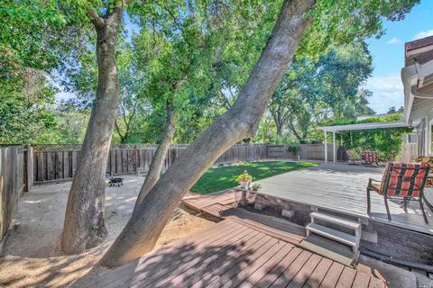 735 Brookside Dr, Vacaville, CA 95688 photo 34