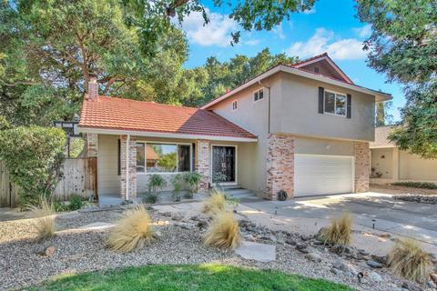 735 Brookside Dr, Vacaville, CA 95688 photo 2