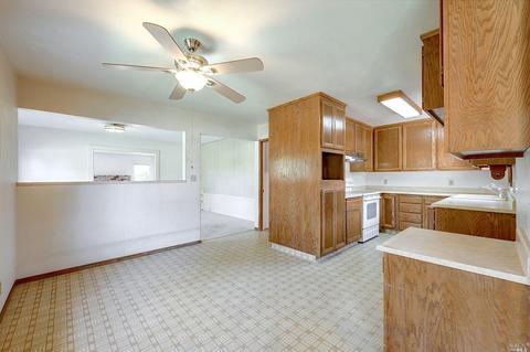 9799 Willow Ave, Cotati, CA 94931 photo 11