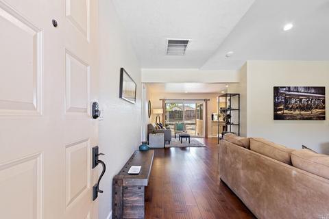 425 Brunswick Dr, Vallejo, CA 94591 photo 3