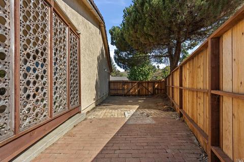425 Brunswick Dr, Vallejo, CA 94591 photo 29
