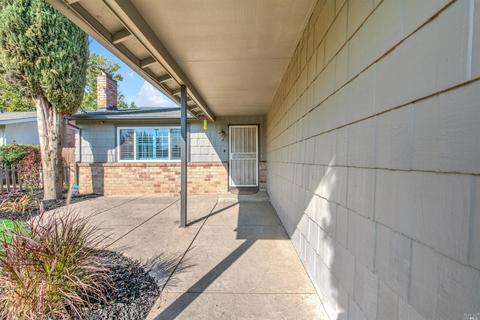 725 N Almond St, Dixon, CA 95620 photo 7