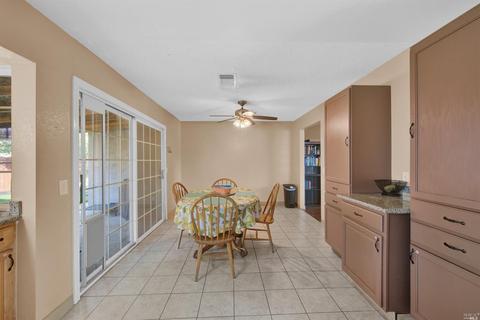 725 N Almond St, Dixon, CA 95620 photo 18