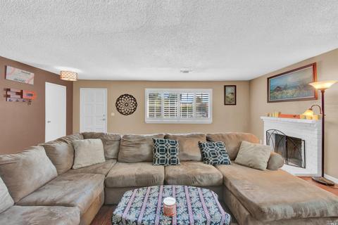 725 N Almond St, Dixon, CA 95620 photo 16
