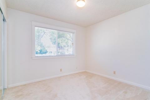 223 Daffodil Dr, Fairfield, CA 94533 photo 20