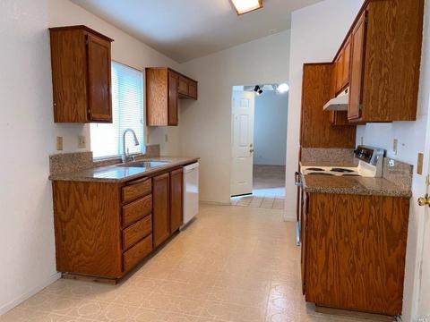 543 Eldridge Ave, Vacaville, CA 95688 photo 21
