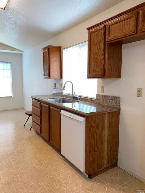 543 Eldridge Ave, Vacaville, CA 95688 photo 18