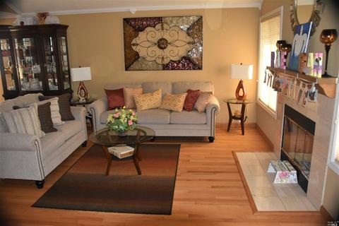 3033 Teak Ct, Fairfield, CA 94533 photo 6