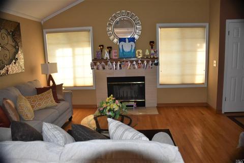 3033 Teak Ct, Fairfield, CA 94533 photo 7