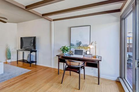 210 E Berna Ave, Napa, CA 94559 photo 32